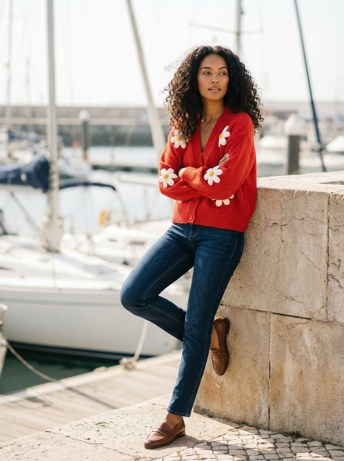 Cardigan Daisys - Cream - Lifestyle editorial shot