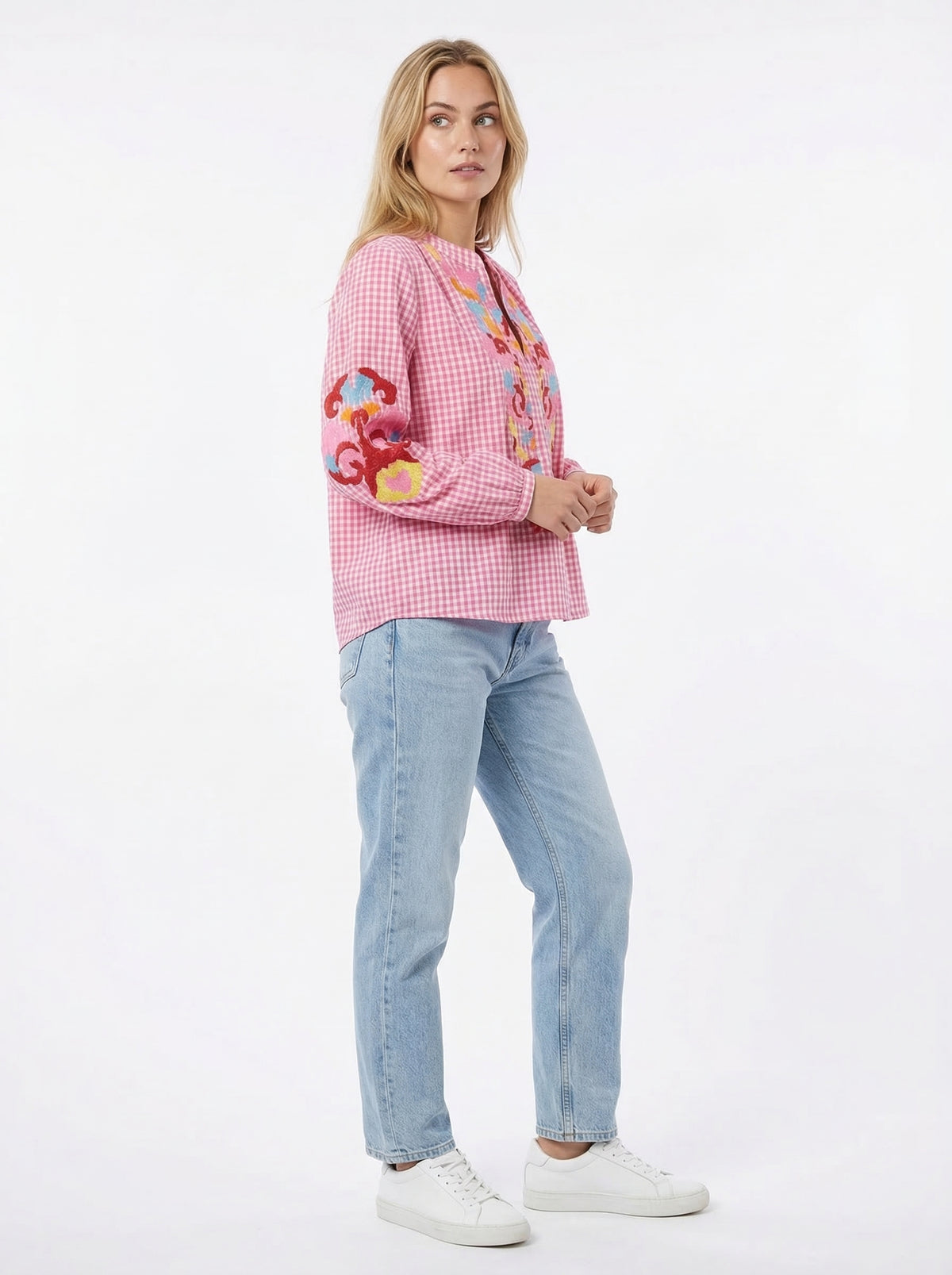 Blouse Pauline - Default - Full body studio shot on white background