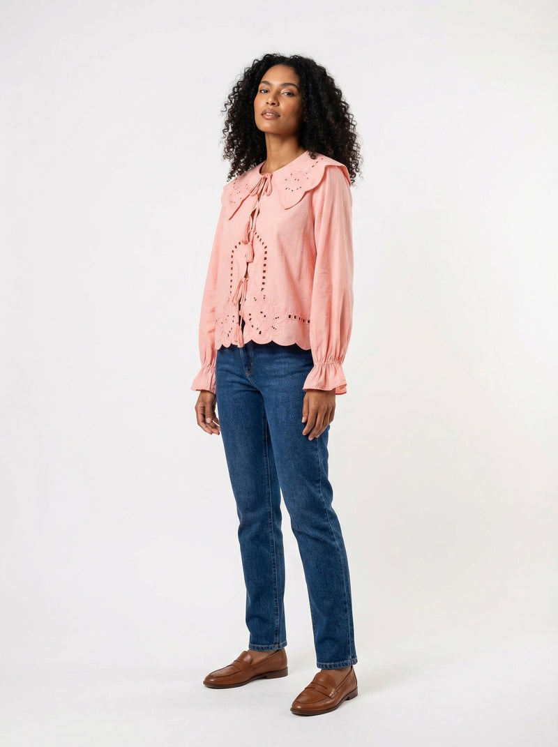 Blouse Rose - Default - Full body studio shot on white background