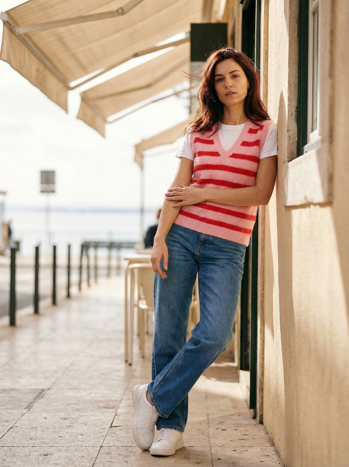 Vest Tulipa - Default - Lifestyle editorial shot