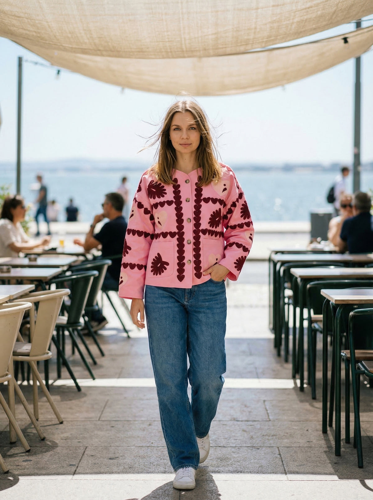 Jacket Bianca - Default - Lifestyle editorial shot, alternate setting