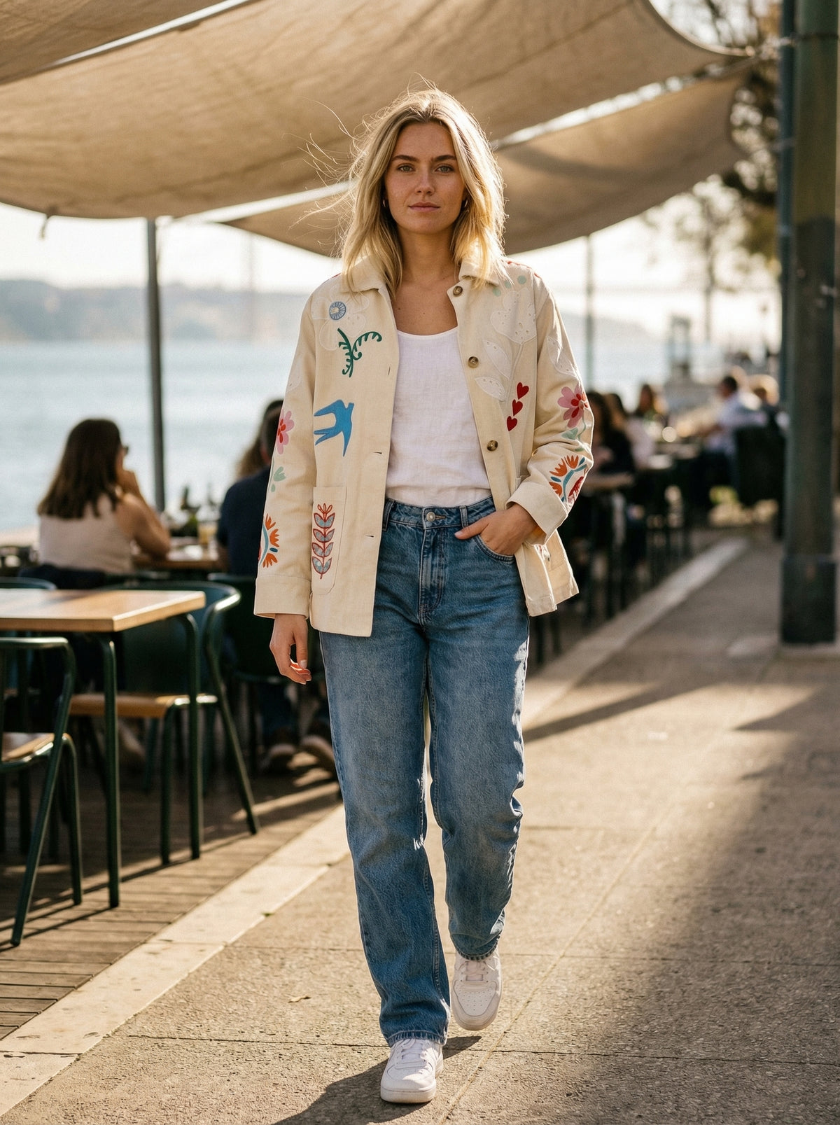 Jacket Marys - Default - Lifestyle editorial shot, alternate setting