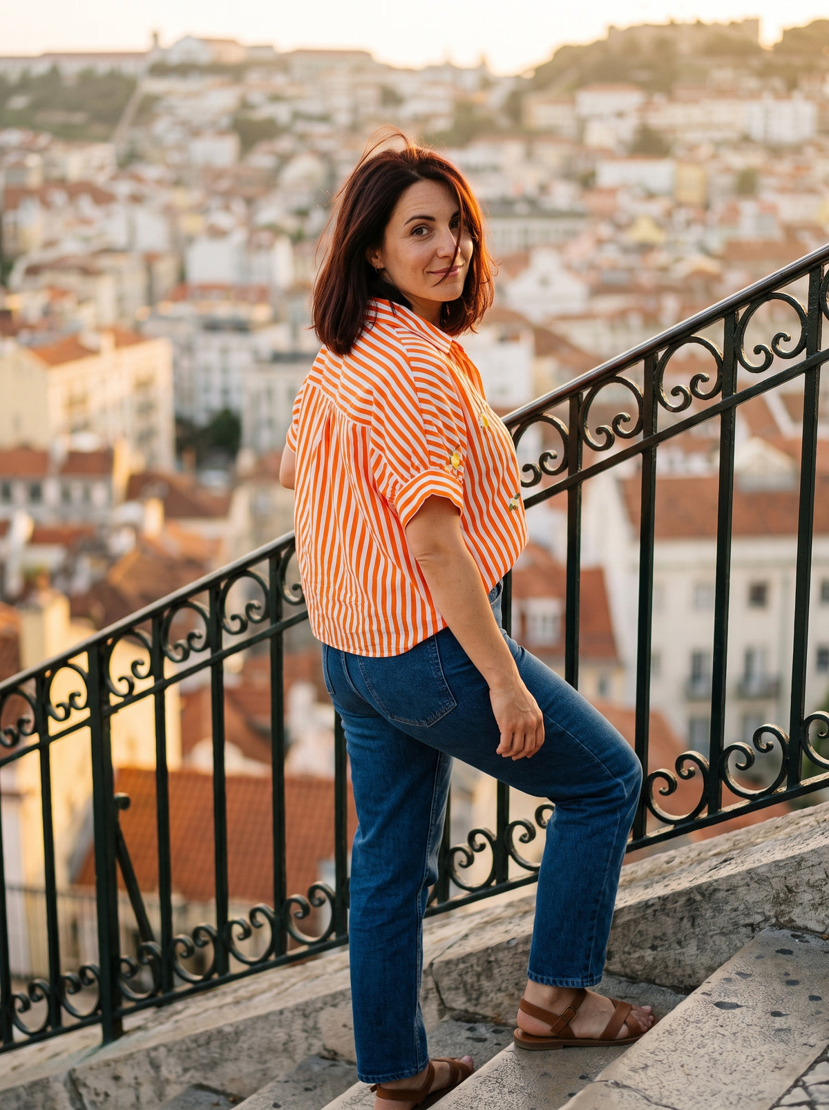 Blusa de Algodão às Riscas com Limões e Manga Curta